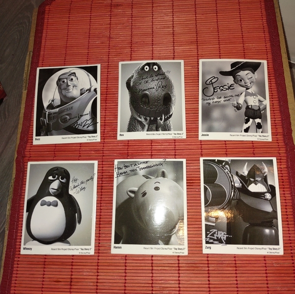 Toy story 2 movie pins (rare collectible)